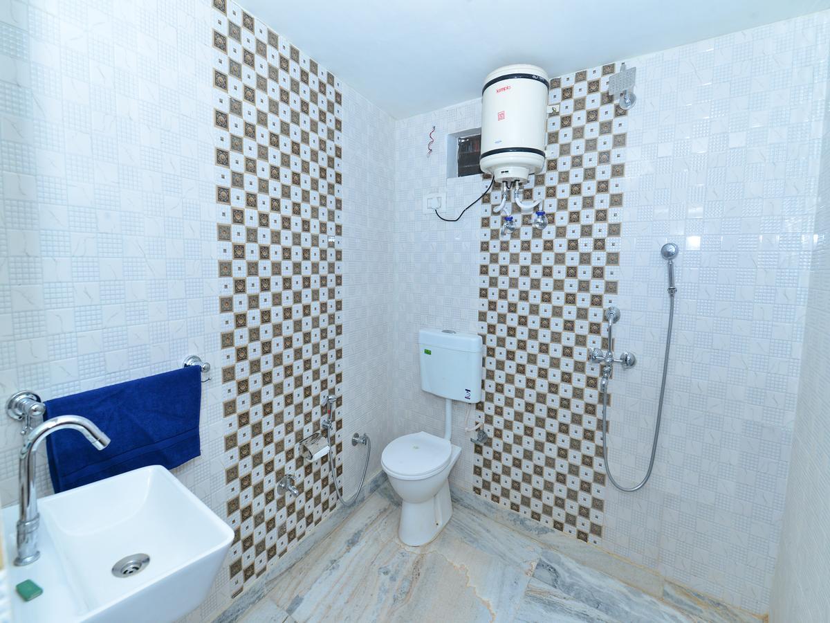 L G Guest House جودبور الغرفة الصورة